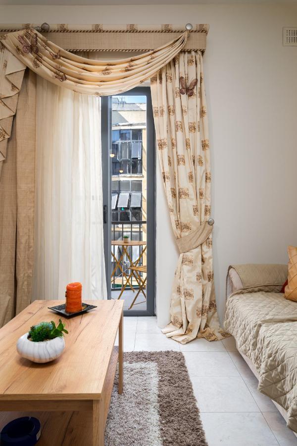 Spacious, Bright & Cosy 2 Bedroom 2 Bathroom Apartment - Msida Uni Heights Kültér fotó
